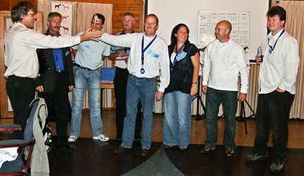klik voor een vergroting + bladeren door foto's het Goksyndicaat