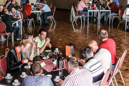 moorddiner: gezellig, zo met elkaar samen!